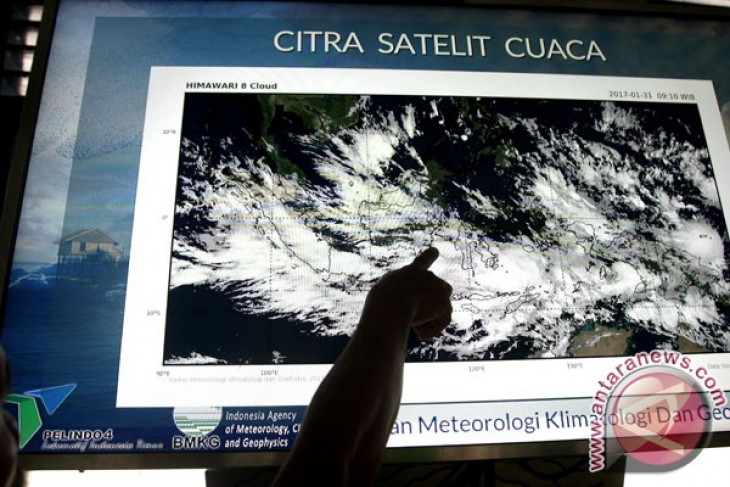 BMKG: malam tahun baru Riau kemungkinan hujan