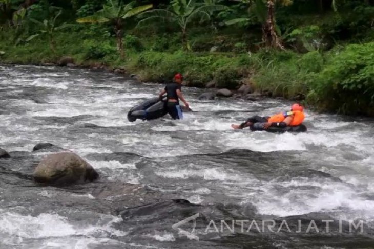 Segarnya Alam Lereng Wilis Nongko Ijo Antara News Jawa Timur