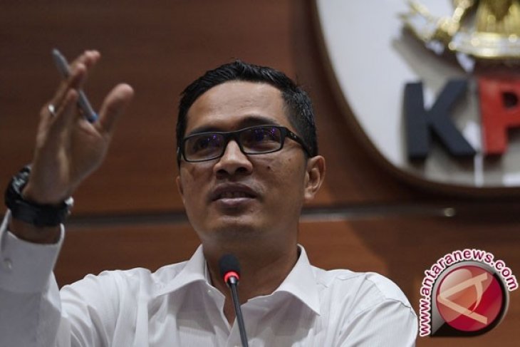 KPK panggil tiga saksi kasus korupsi gedung IPDN Sumbar