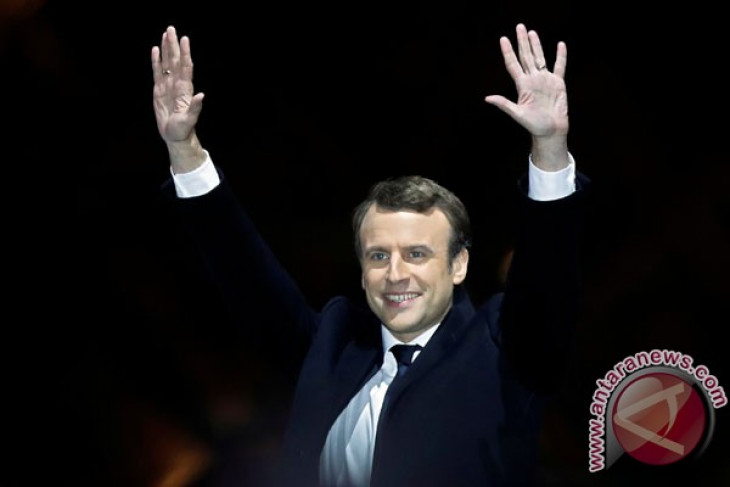 Mayoritas warga Prancis "tidak senang" dengan pemerintahan Macron