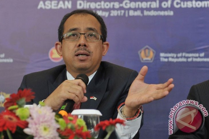 Hingga Oktober 2019 realisasi bea dan cukai capai Rp155,1 triliun