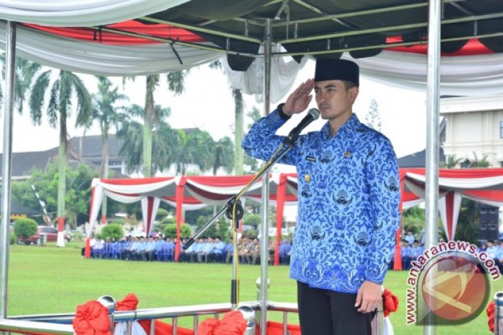 Gubernur minta masyarakat jaga kesatuan NKRI