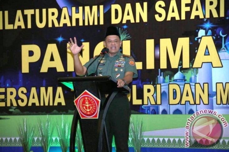 Panglima TNI Ajak Masyarakat Malut Waspadai ISIS