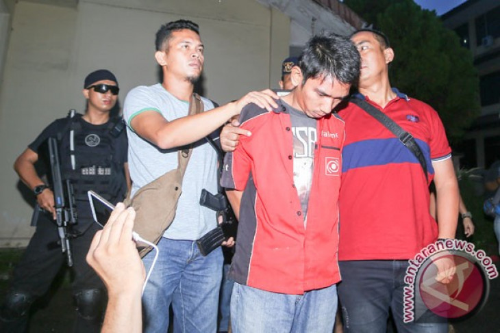 Terduga teroris di Surabaya terkait gerakan ISIS