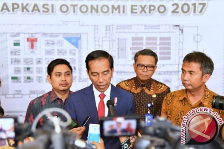 Presiden: Tantangan di Papua Barat Membuka Keterisolasian