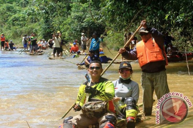 Kalsel Promosikan Wisata Kiram Dan Gunung Mawar Antara