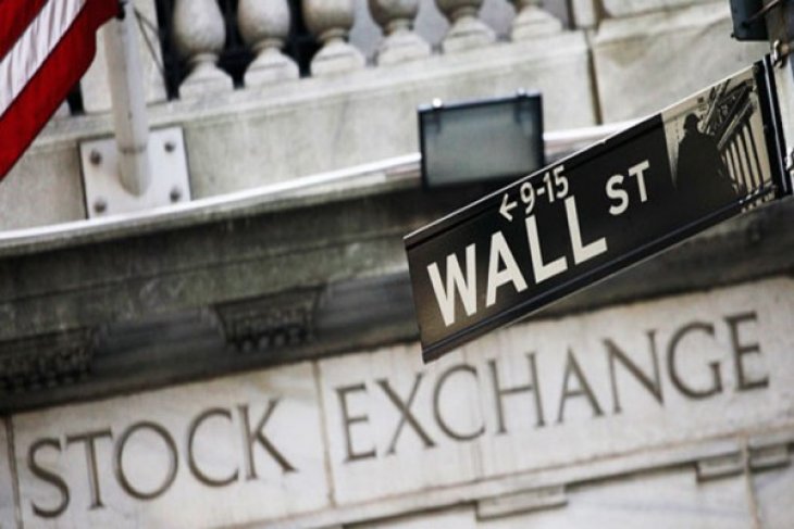 Wall Street berakhir bervariasi, S&P 500 catat rekor penutupan tertinggi