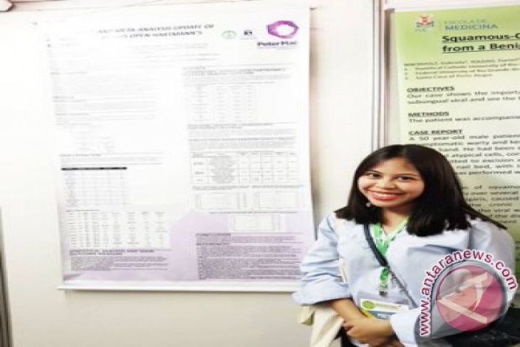 Mahasiswa FKUI Raih `Best Poster` Di Brazil
