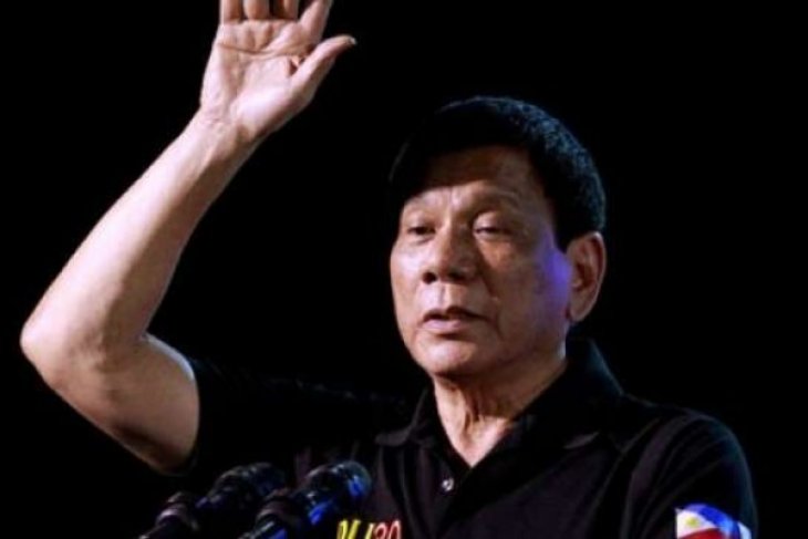 Jajak pendapat: Warga Filipina puji perang narkoba Duterte