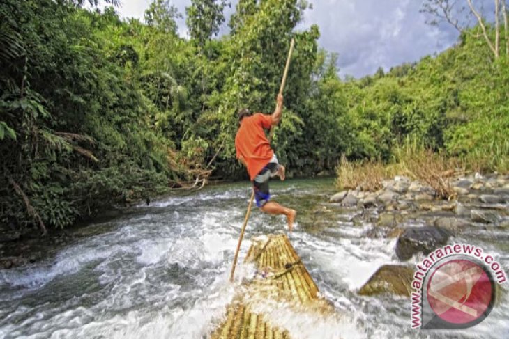 Gubernur Loksado Adalah Salah Satu Pesona Indonesia