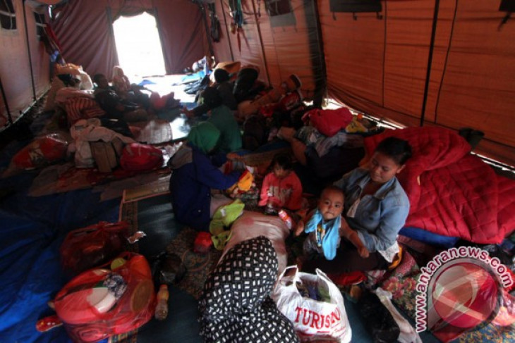Muslimah Gaza bantu korban gempa di Banten