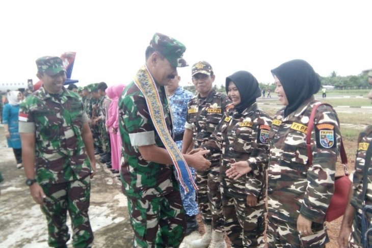 Kasdam Tanjungpura tinjau Pos Gabungan Malindo di Malaysia