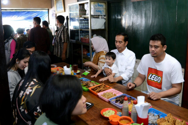 Terpopuler kemarin, Presiden libur bersama keluarga hingga KPK jadwal ulang pemeriksaan Adiguna Sutowo