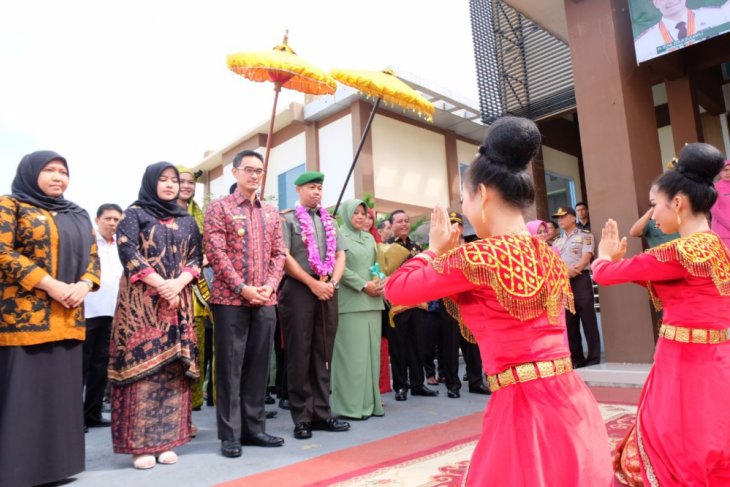 Bupati Masnah sambut Danrem 042/Gapu yang baru