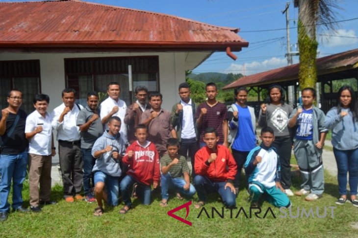 17 karateka Tako diberangkatkan menuju Kejurdasu