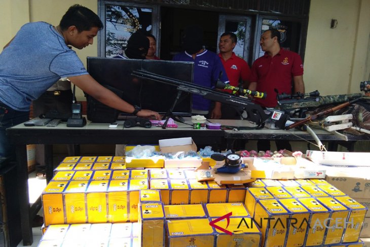 Polisi bongkar pencurian logistik PDAM