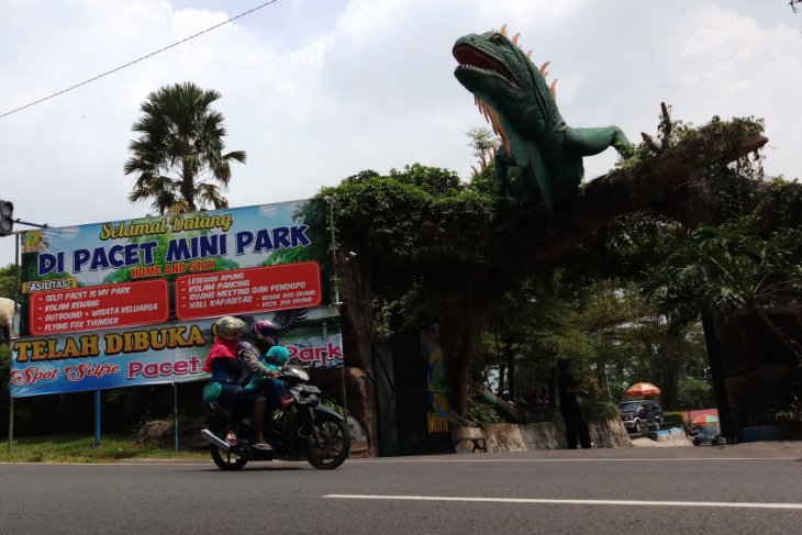 Pacet Mini Park Jadi Pilihan Isi Liburan Antara News Jawa
