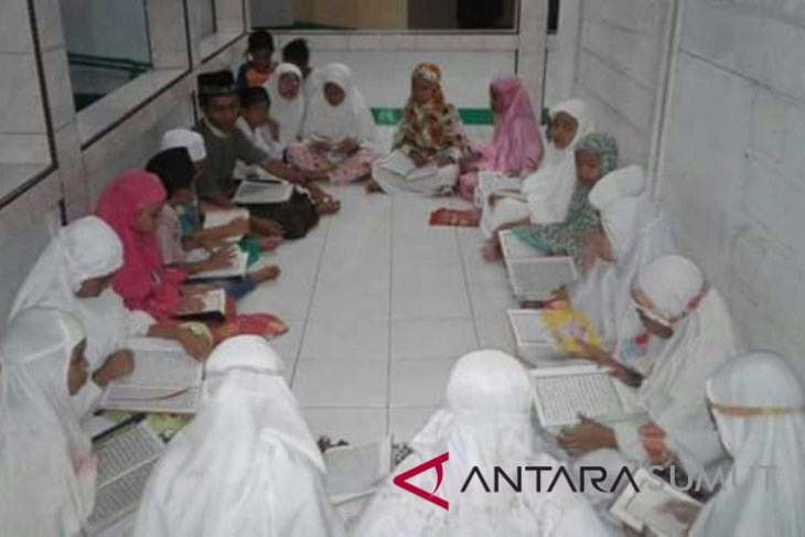 Persiapkan SDM berakhlakul karimah, Kemenag Lebak dukung program Magrib mengaji