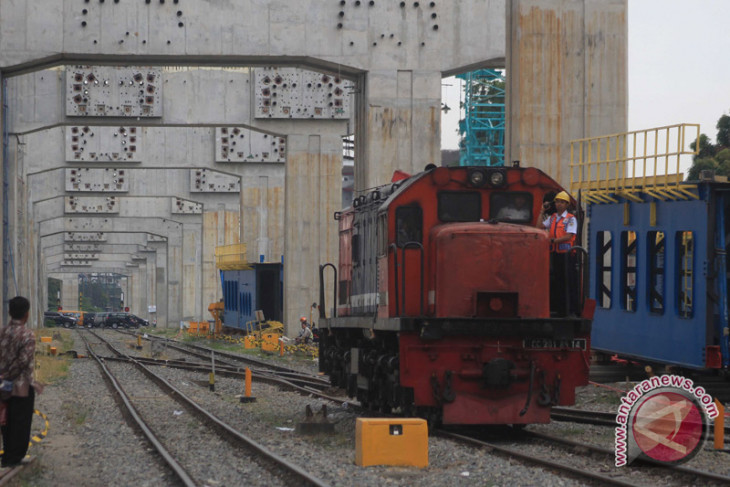 Segera diuji coba, pembangunan jalur kereta Bandar Tinggi-Kuala Tanjung sudah 95 persen