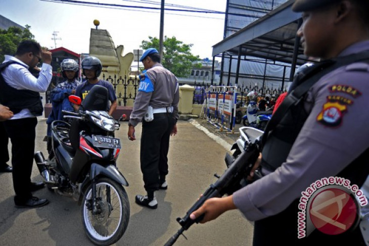Petugas Sabhara Polrestabes Medan amankan driver ojek online