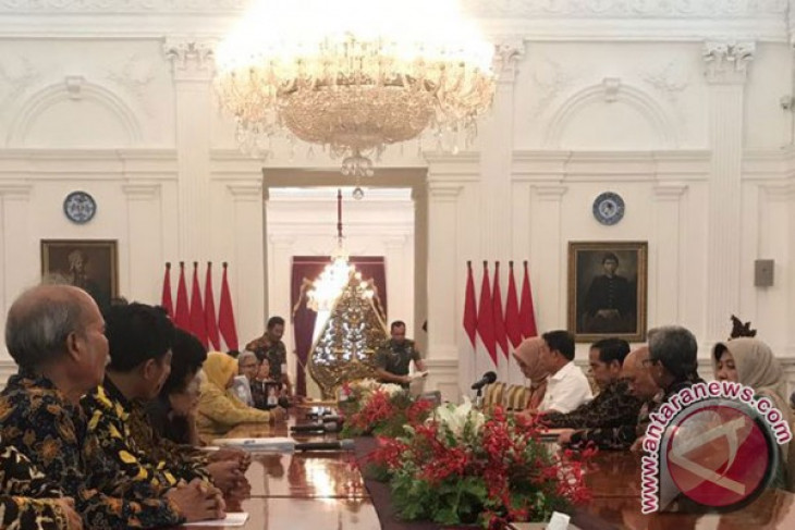 Presiden Jokowi diminta hadir dalam aksi Kamisan