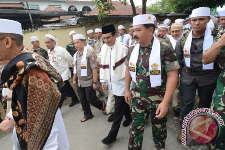 Panglima TNI sampaikan salam presiden kepada abnaulkhairaat
