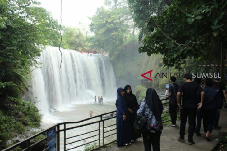 76 Gambar Air Terjun Dan Jembatan Kekinian Gambar Pixabay