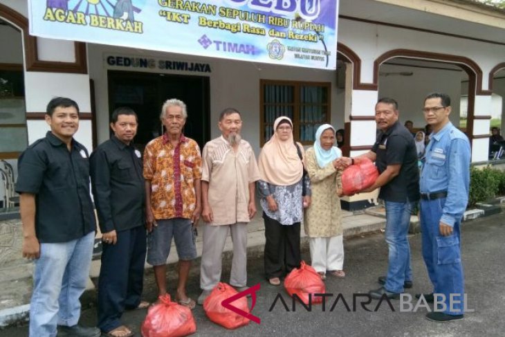 IKT Muntok salurkan bantuan paket sembako