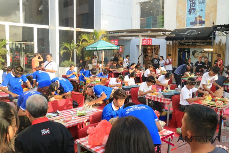 40 kuliner terbaik Indonesia ikuti