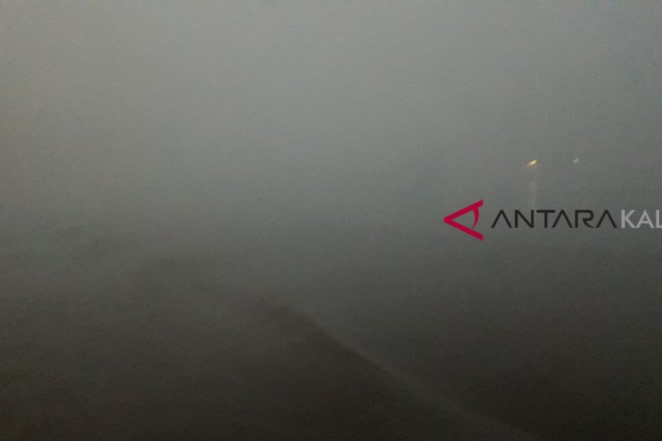 Pontianak liburkan sekolah dampak kabut asap yang semakin tebal