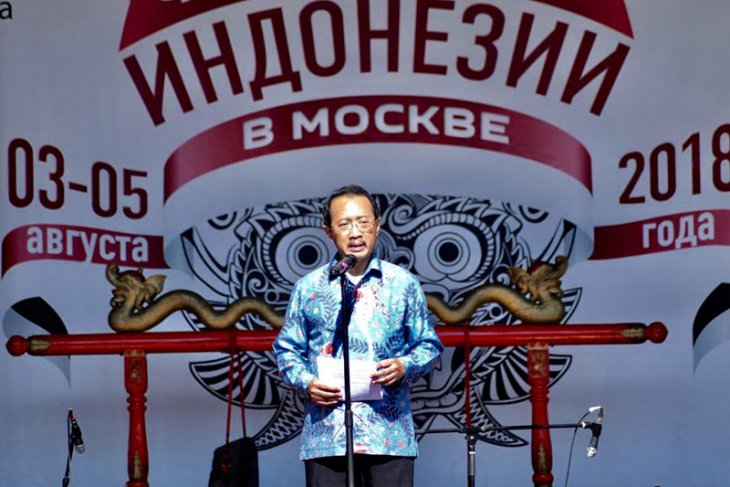 Kiprah Dubes Wahid yang bercita-cita jadi dalang