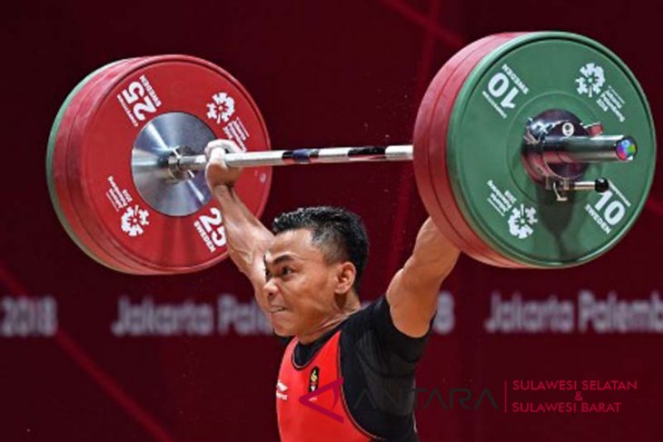 Eko peringkat ketiga kejuaraan angkat besi Asia
