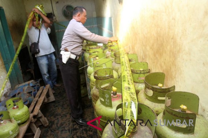 Warga tanah bumbu keluhkan harga elpiji bersubsidi