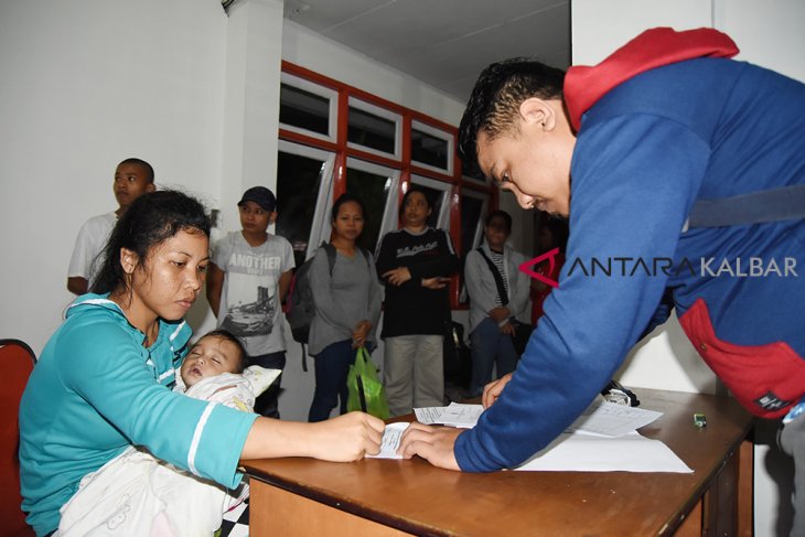 P2TP2A Lebak pulangkan empat pekerja migran korban kekerasan dari Timur Tengah