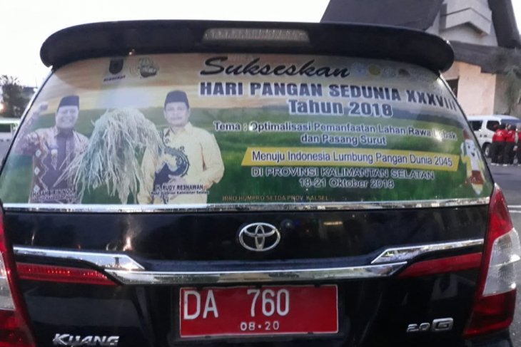 Mobil Dinas Dipasang Stiker Hps Instansi Diimbau Pasang Spanduk