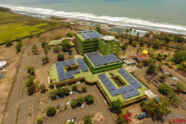 Asosiasi sebut pengembangan energi terbarukan terbebani regulasi