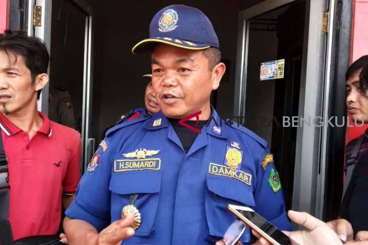 Damkar Rejang lebong minta PDAM fungsikan hydrant kota