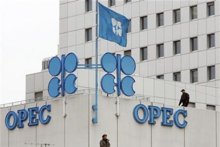 Harga minyak berbalik naik setelah Rusia bersedia bekerja sama dengan OPEC