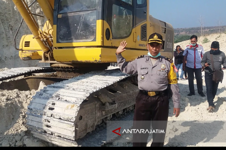 Warga Situbondo tolak aktivitas pertambangan