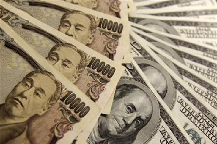 Dolar AS di Tokyo diperdagangkan di paruh bawah 113 yen
