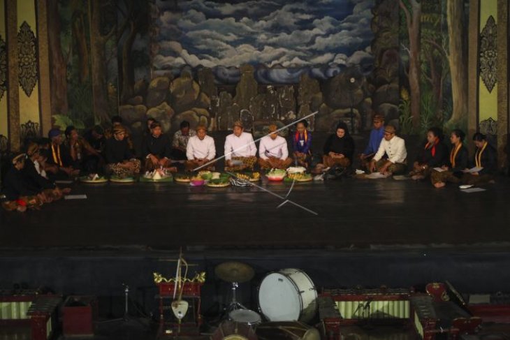 Jamsasn kelompok wayang orang Sriwedari