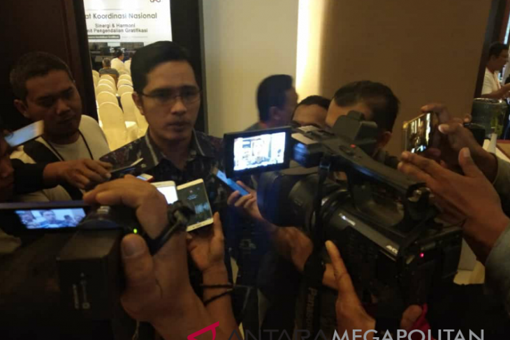 KPK amankan uang pecahan rupiah dalam OTT Rommy