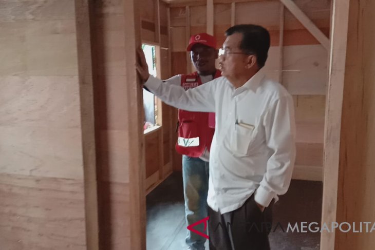 JK kunjungi Camp Garuda PMI di Sulteng