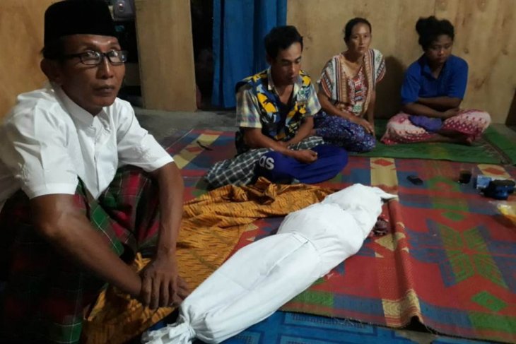 Tak mampu bayar administrasi Rp24 juta, jenazah bayi dibawa pulang dengan ojek daring