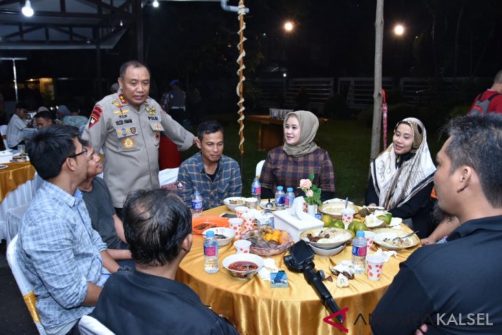 YBM-PLN Salurkan bantuan tsunami ke daerah terisolir