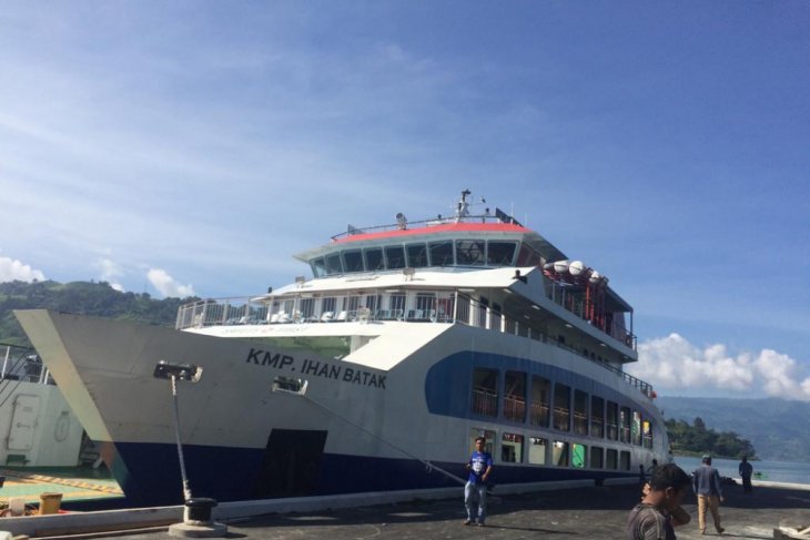ASDP operasikan feri dukung pariwisata Danau Toba
