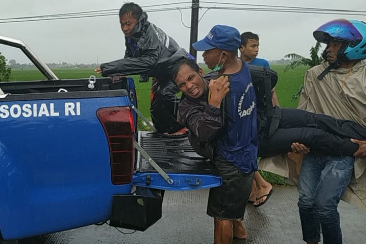 Kemensos Kirimkan Bantuan Logistik Untuk Pengungsi Banjir Sulsel