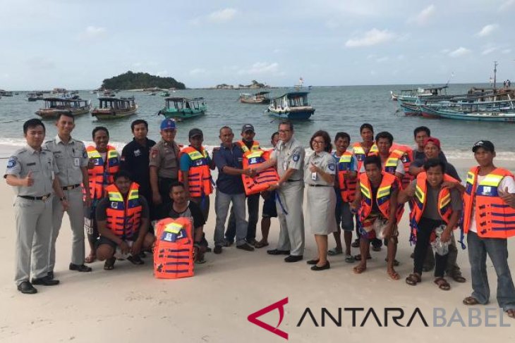 Jasa Raharja Babel asuransikan kapal wisata Laskar Pelangi