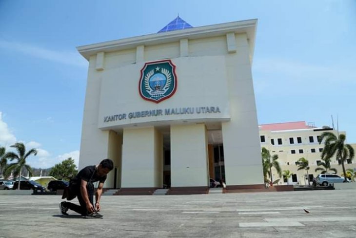 Pemprov beri sanksi PNS tambah liburan