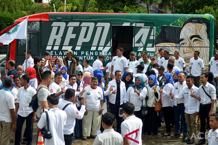 Bus relawan capres Jokowi berangkat dari Aceh